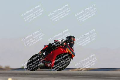 media/Dec-01-2025-Moto Forza (Mon) [[2daa91e15f]]/2-Intermediate Group/Session 2 Turn 9 Entry/